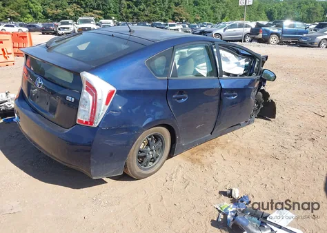 2015 Toyota Prius Two from USA, damaged, VIN JTDKN3DU5F0443729